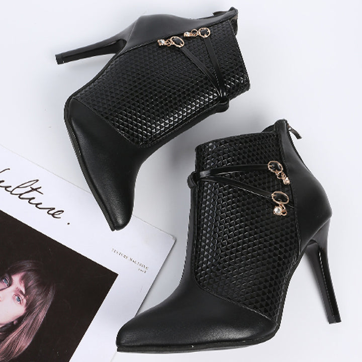 Women's pointed toe stiletto ankle boots in black