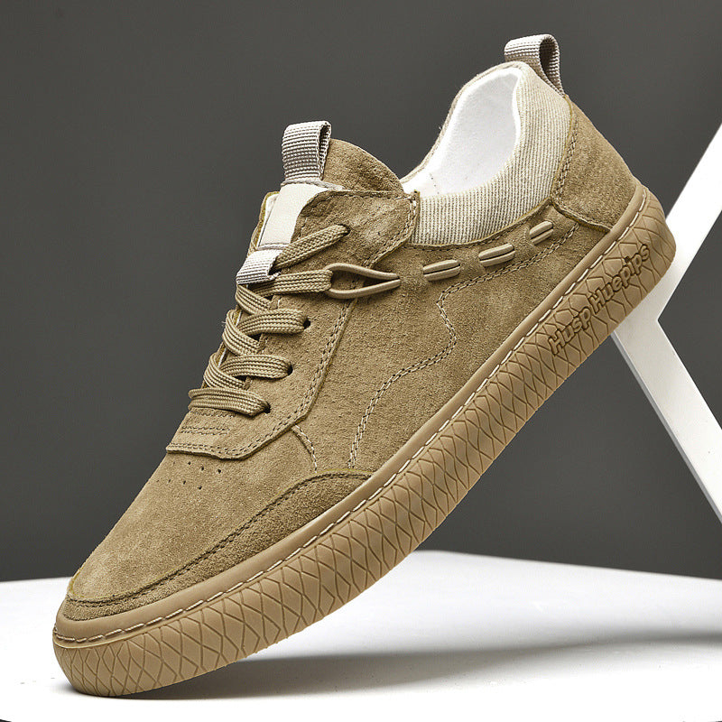 Men's low top leather sneakers in sand color