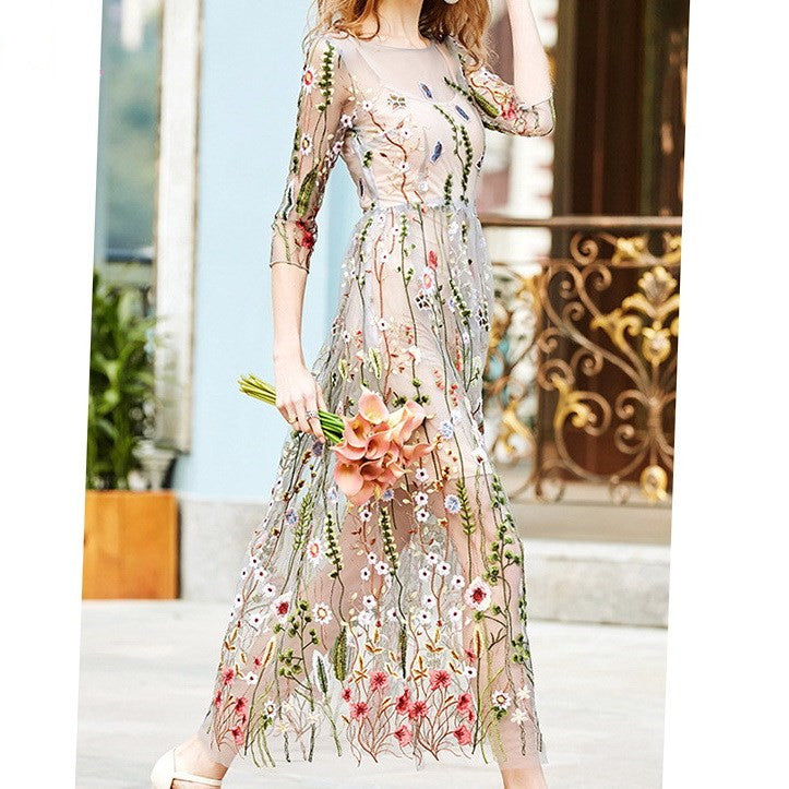 Floral boho dress with lace detail in black