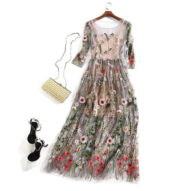 Floral boho dress with lace detail in black