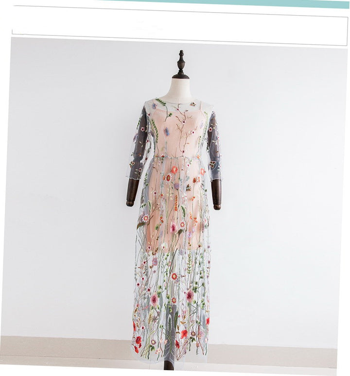 Floral boho dress with lace detail in black