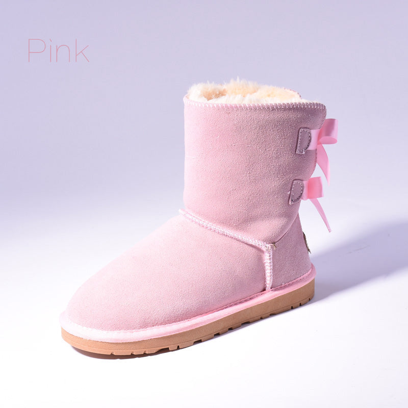 Women's mid-calf snow boots with fur lining and bow detail