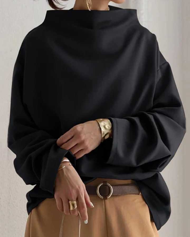 Leona | Oversized funnel-neck sweatshirt for women