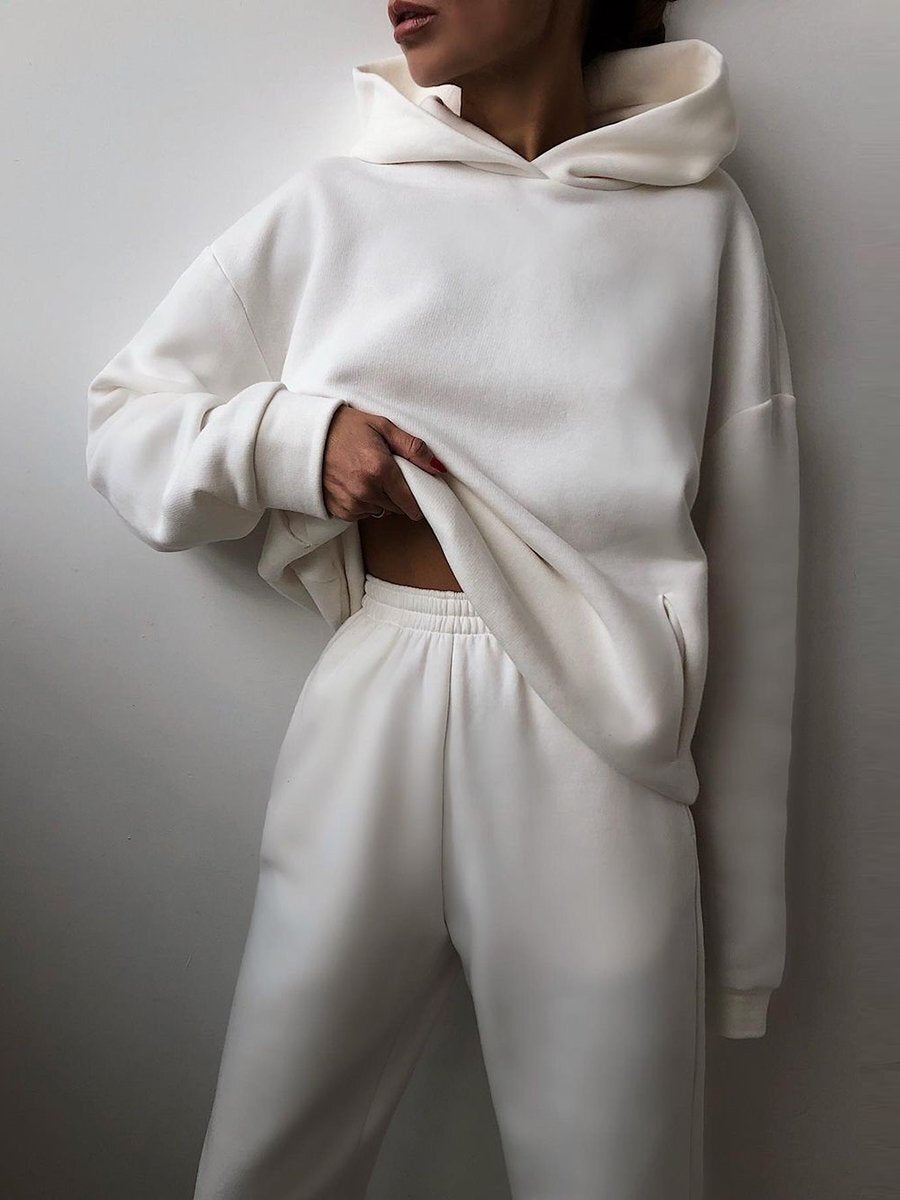 Woman wearing matching hooded knit tracksuit set – Detail view 15