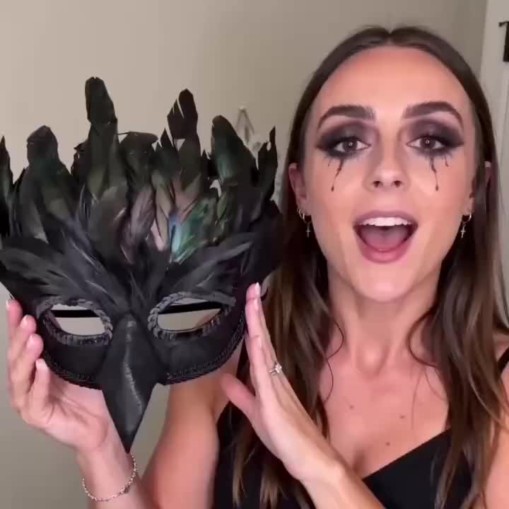 Adelaide22 | Carnival Halloween mask