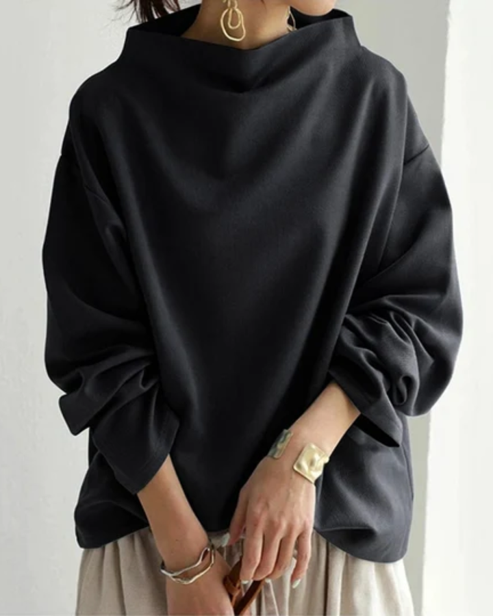 Leona | Oversized funnel-neck sweatshirt for women
