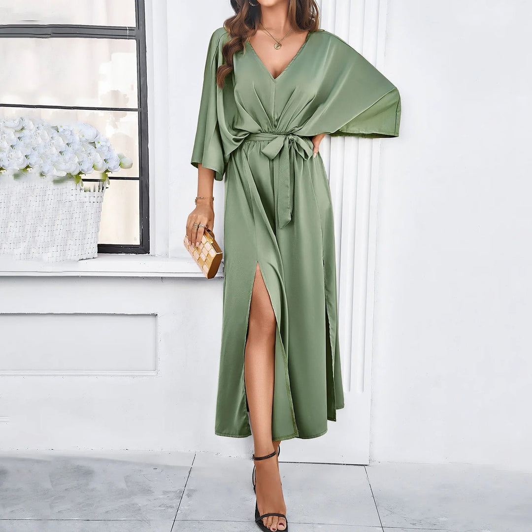Autumn | Flowy V-Neck Maxi Dress