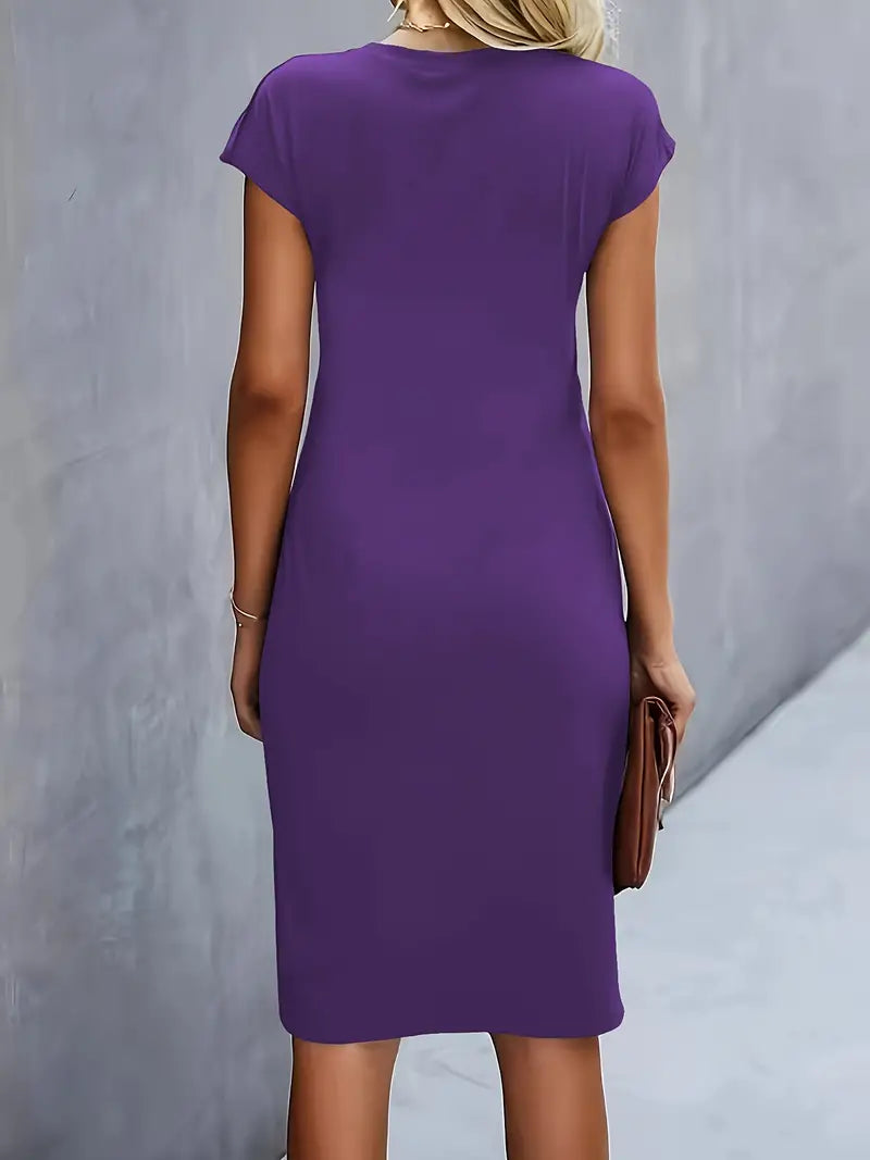 Hailey | Elegant Fitted Midi Dress