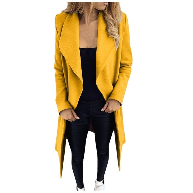 Woman wearing long open front wool coat with waterfall lapel – Detail view 11