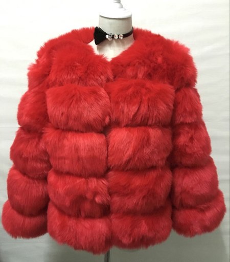 Women's cropped faux fur winter coat