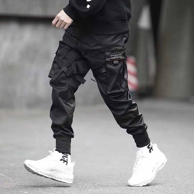 Men's black cargo joggers with ribbed cuffs