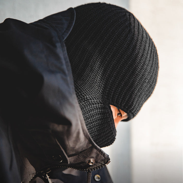 Black vintage knitted melon skin beanie for women