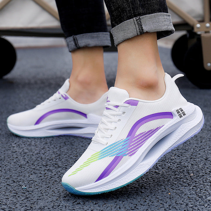 Men's casual low top sneakers in white and blue