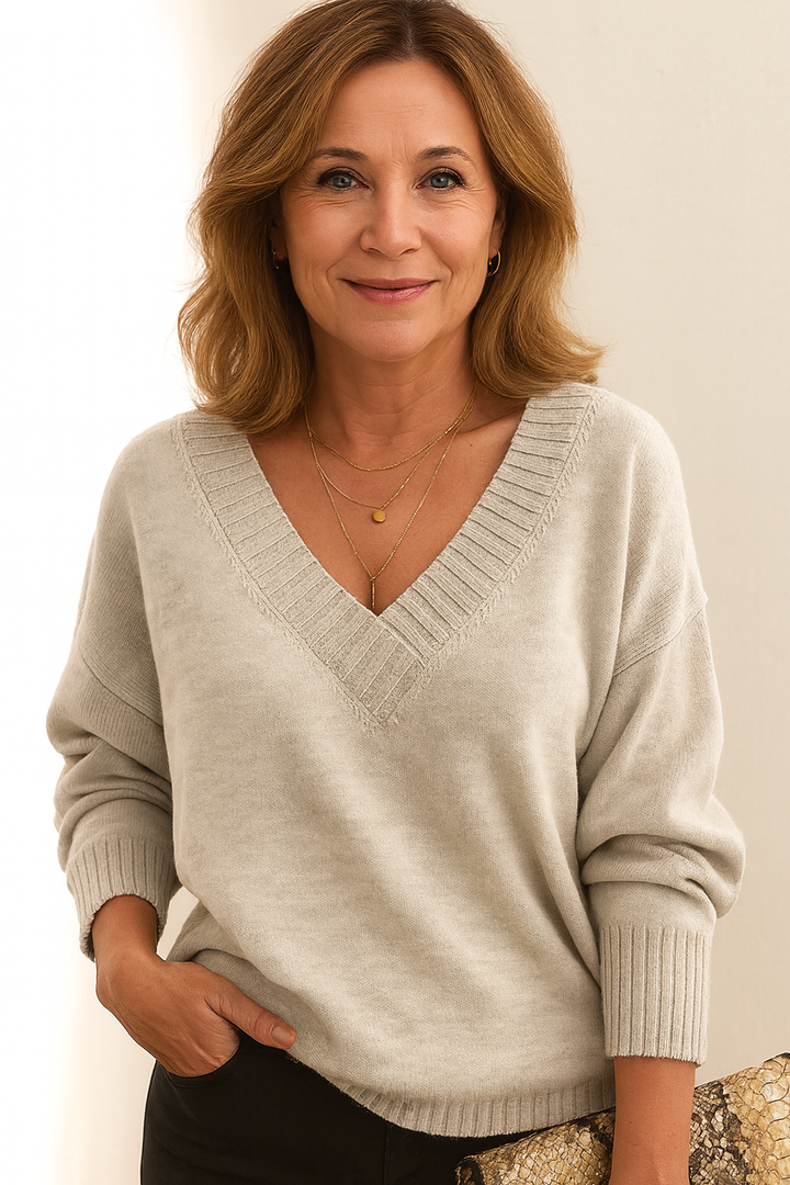 Marlowe | Cozy V-Neck Knit Pullover