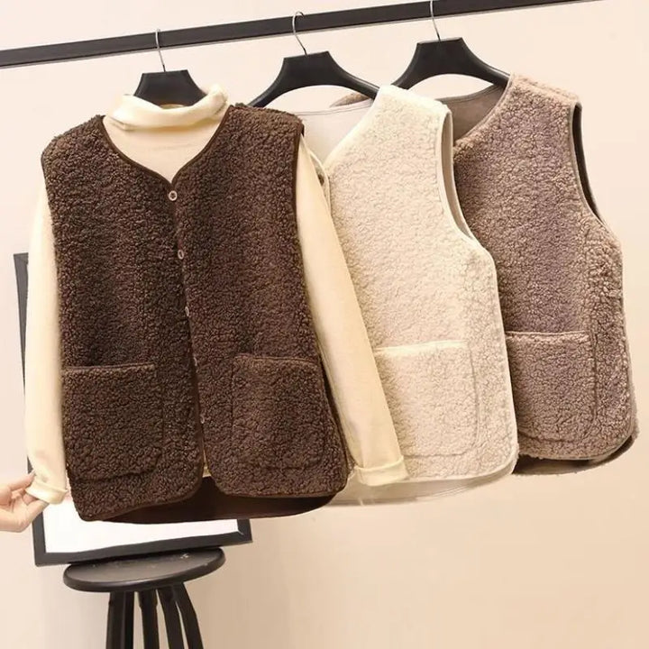Lacey | Wool blend vest with pockets