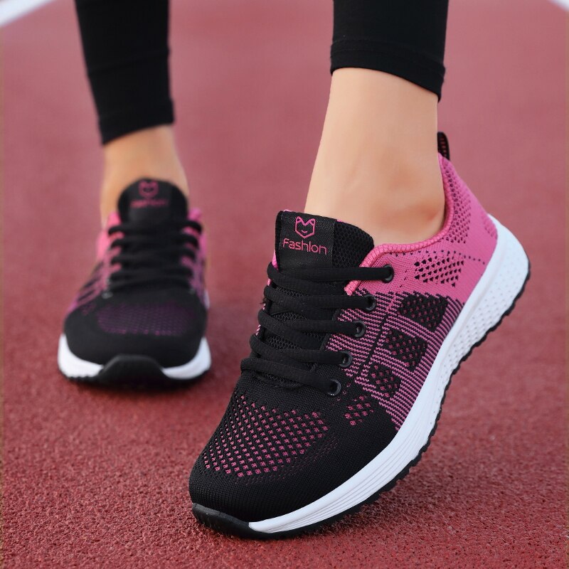 Uma | Breathable runner sneakers women