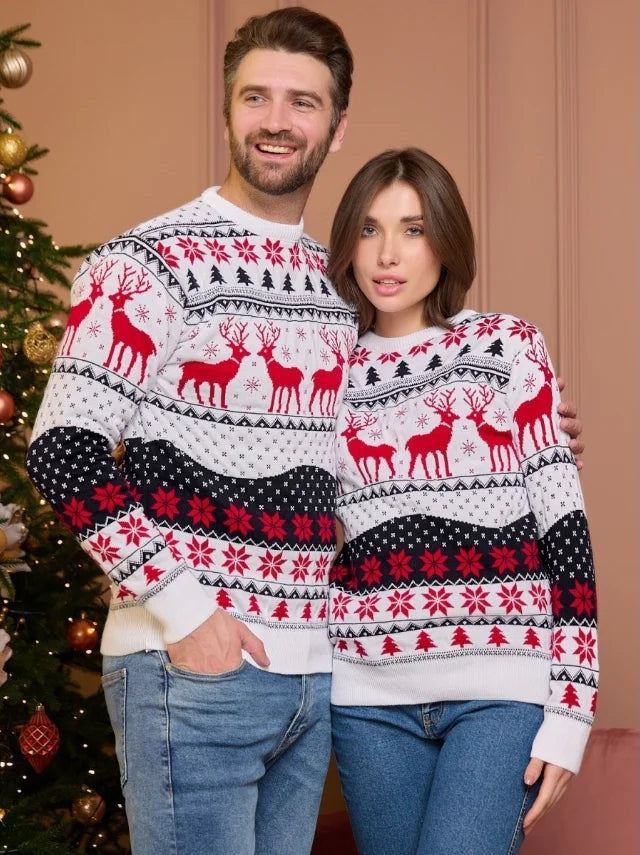 Mabel | Reindeer motif winter sweater