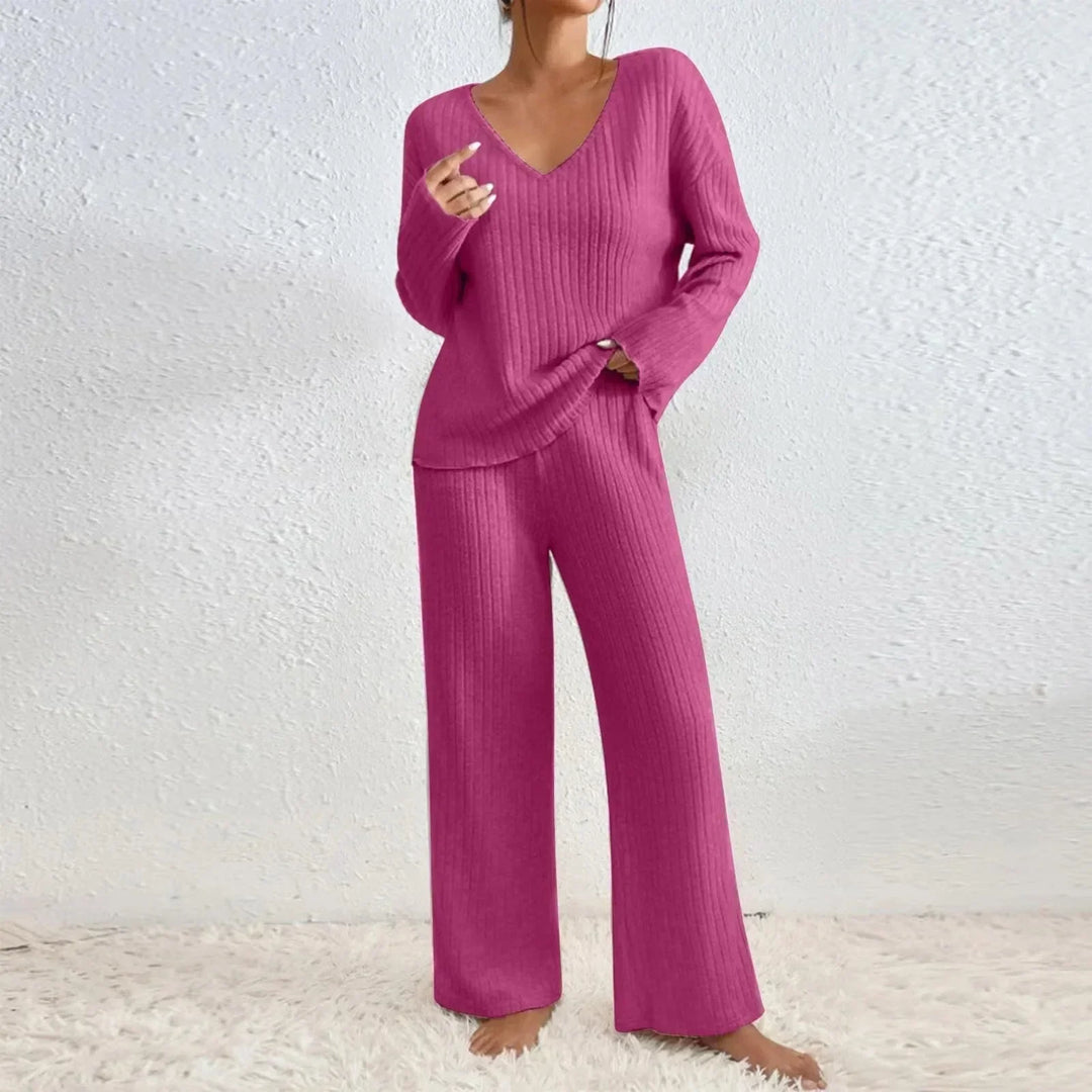 Suri | Ribbed knit lounge set for women