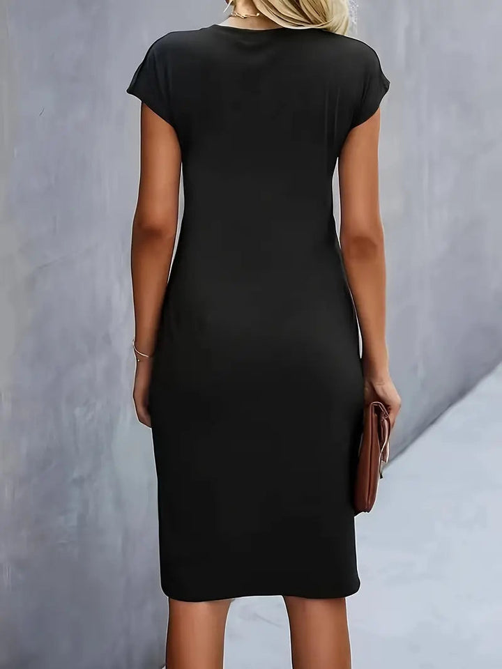 Hailey | Elegant Fitted Midi Dress