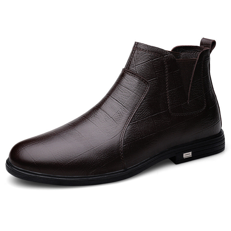 Men's black leather boots with round toe