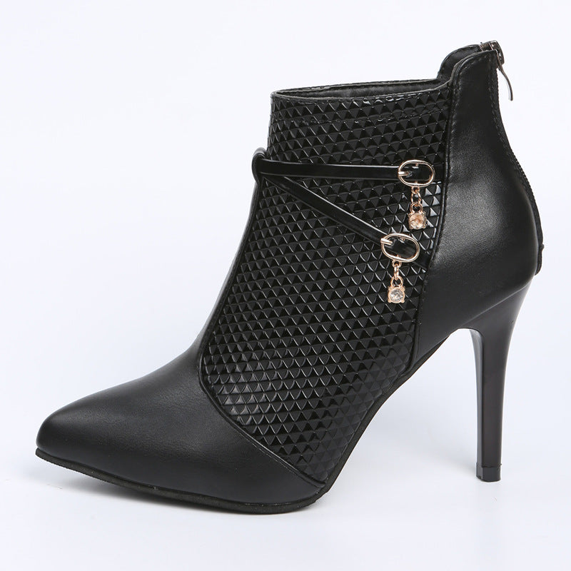 Women's pointed toe stiletto ankle boots in black