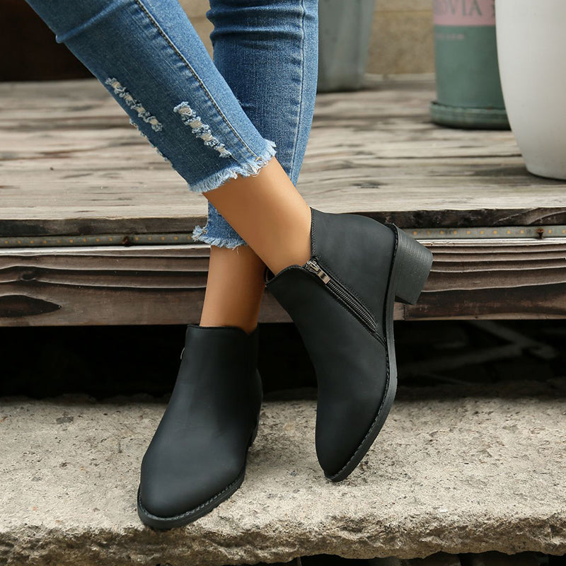 Women's chunky heel ankle boots with side zipper