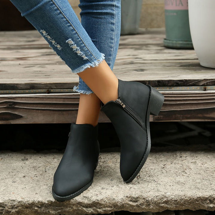 Women's chunky heel ankle boots with side zipper