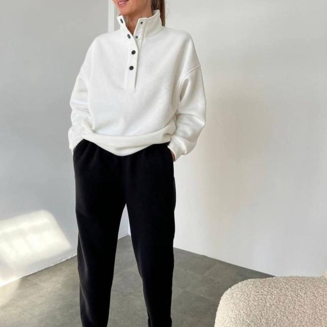 Woman wearing oversized snap collar pullover and sweatpants set – Detail view 8