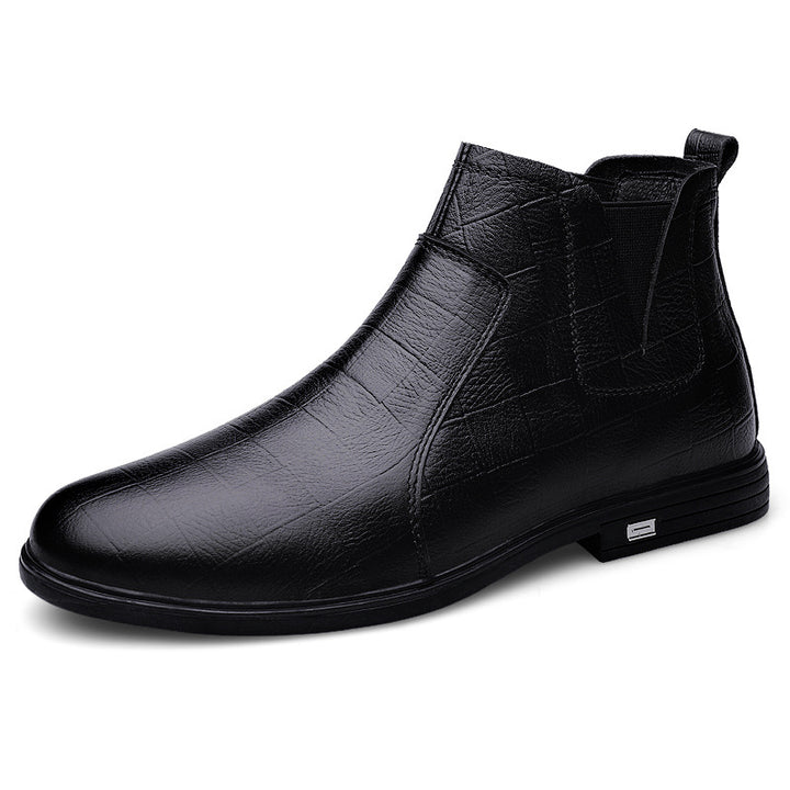 Men's black leather boots with round toe