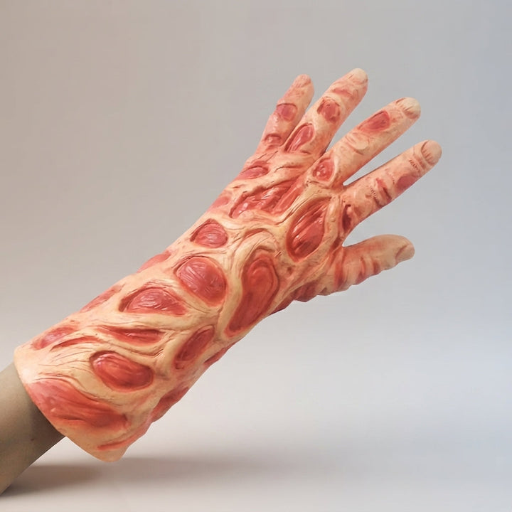 Wisp84 | Freddy Krueger mask and glove set