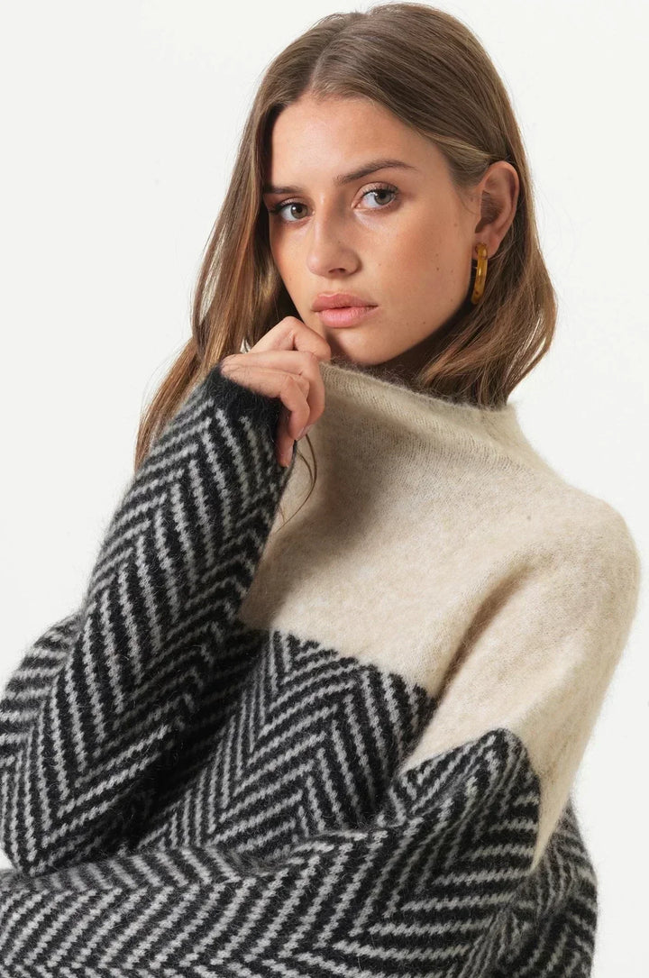 Willow | Cozy High Neck Knit Sweater