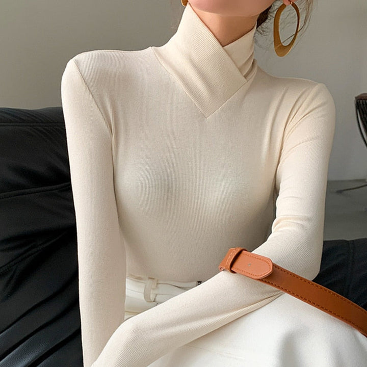 Vivienne | Essential Soft Knit Turtleneck