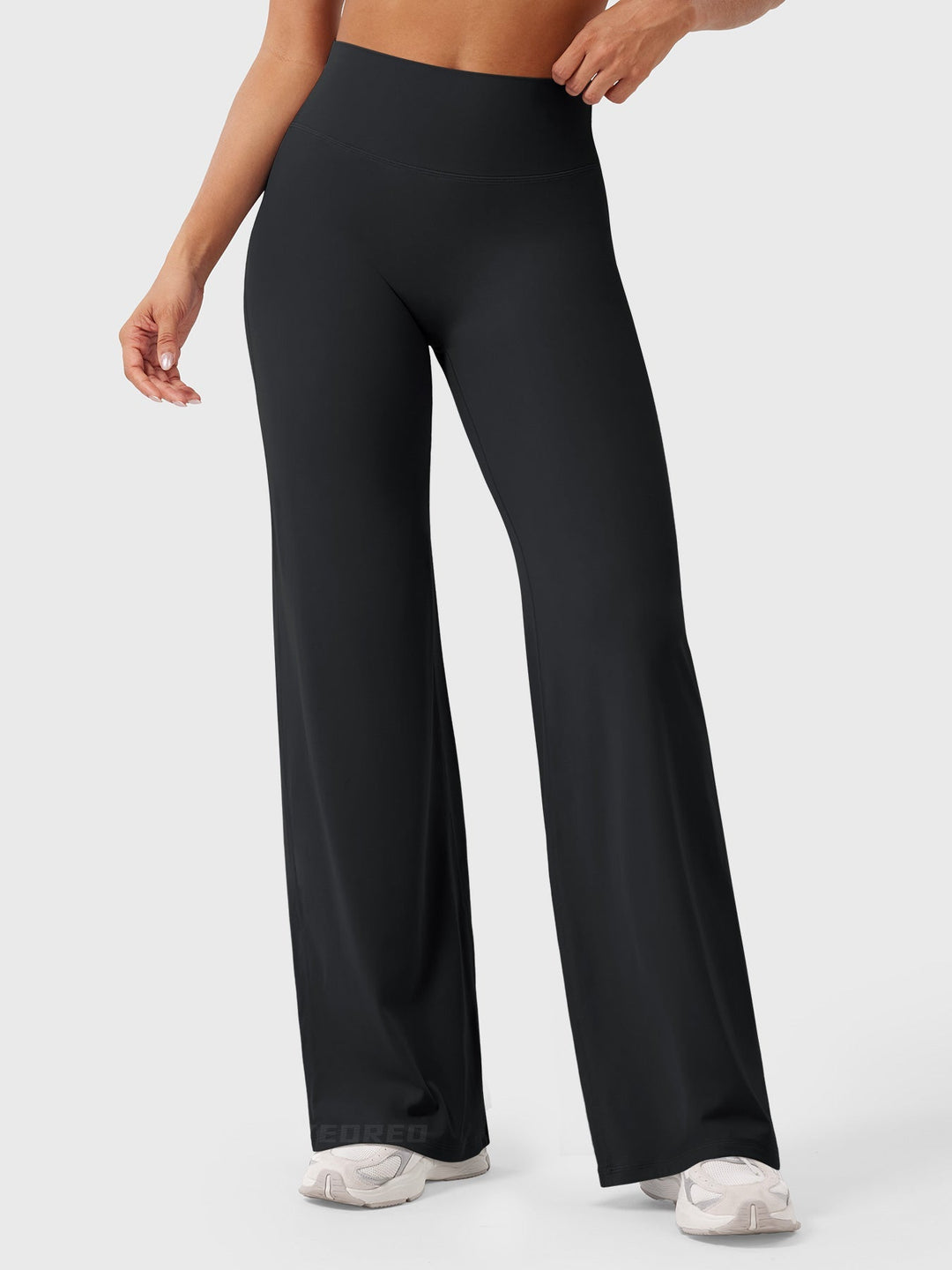 Oakley | FlowFit Wide Leg Yoga Pants